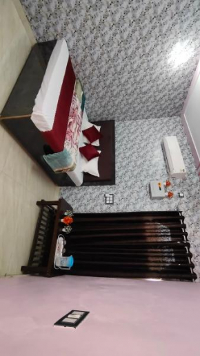 Maa Sharda Home Stay